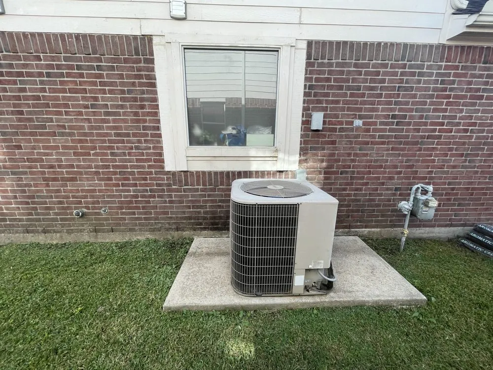 Local lawn care service experts serving Sugar Land, TX - Jay’s landscaping and pressure washing services