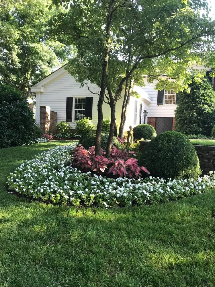 Affordable residential landscaping in Hartselle, AL by Jay’s Landscaping