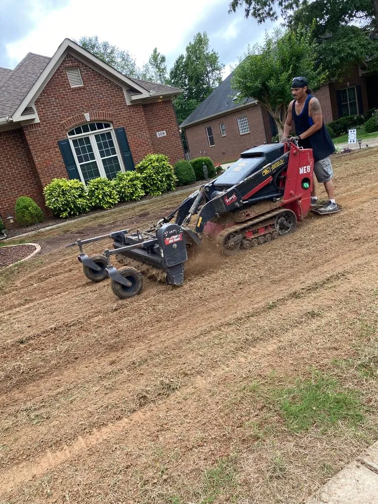 Custom yard maintenance experts serving Hartselle, AL - Jay’s Landscaping