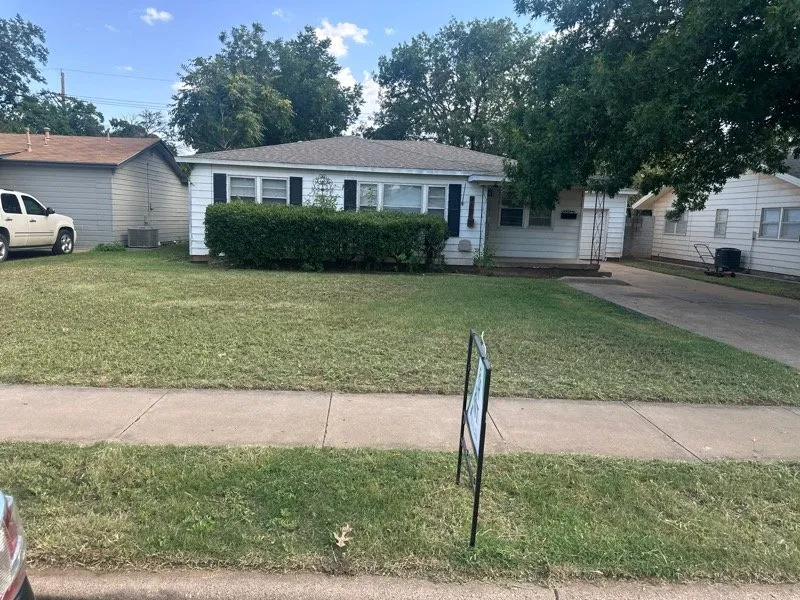 Affordable landscaping services in Lubbock, TX by Jay’s Landscaping