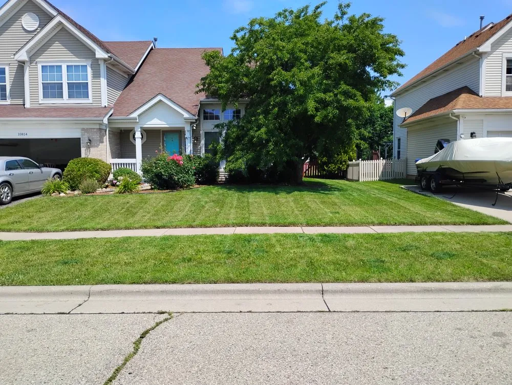 Affordable garden landscaping experts serving North Chicago, IL - Jays Landscaping