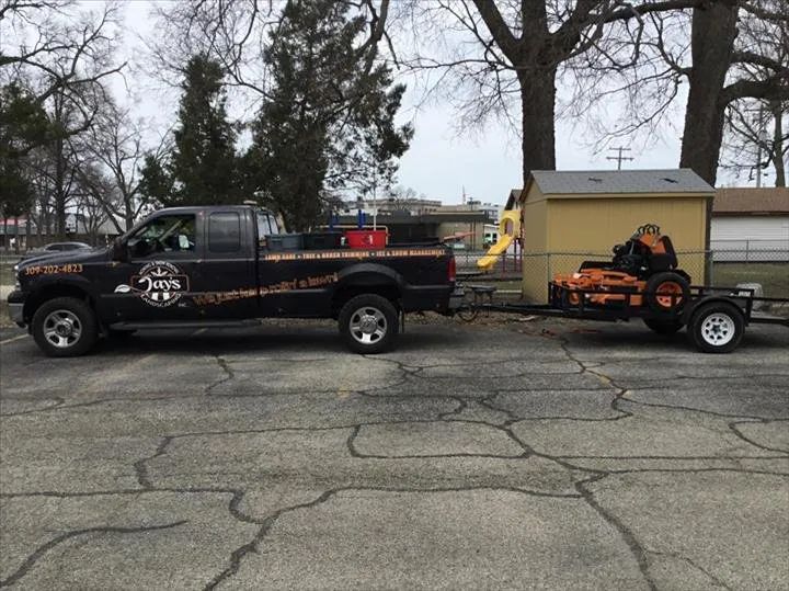 Custom outdoor landscaping in Pekin, IL - Jay’s Landscaping