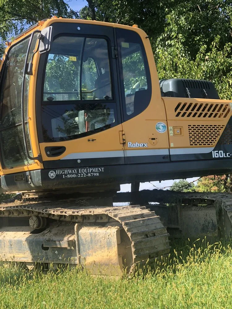 Reliable yard maintenance with custom design across Pittsburgh, PA - Jay's Landscaping