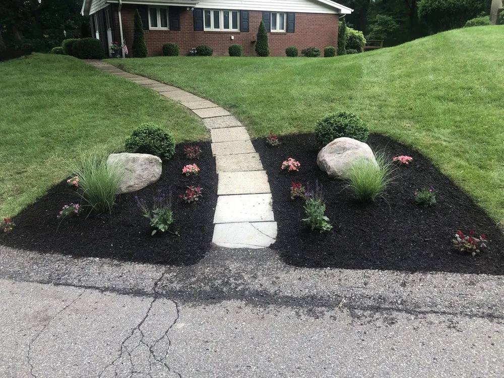 Professional yard cleanup service in Pittsburgh, PA by Jay's Landscaping