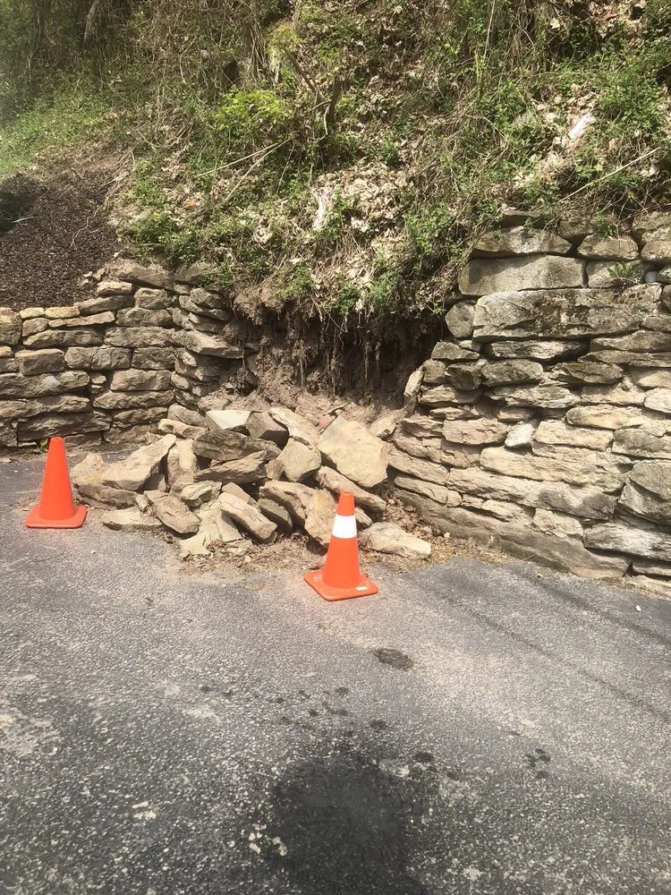 Top-rated lawn care service near you in Pittsburgh, PA by Jay's Landscaping