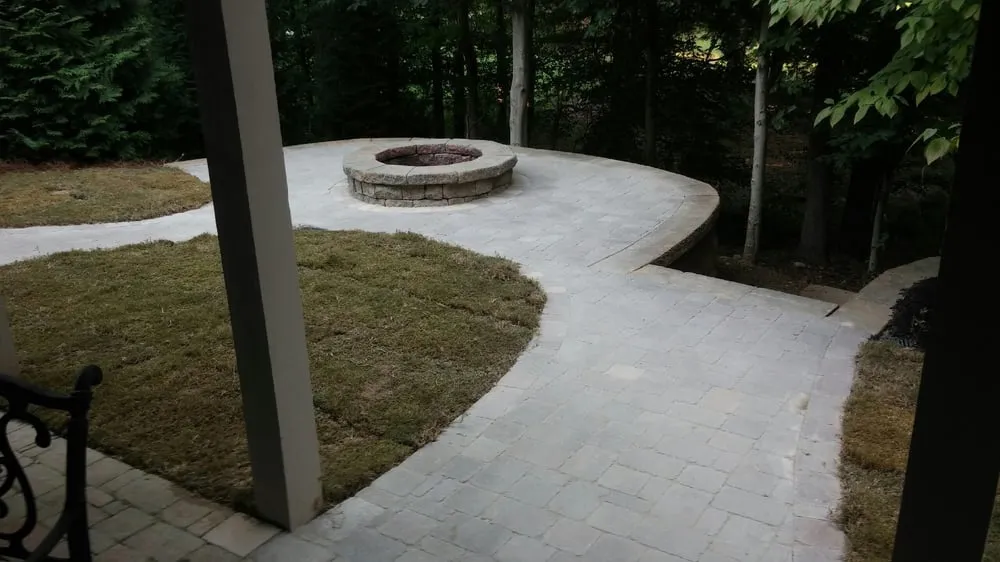 Custom lawn care service for homes in Wendell, NC by Jay's Lawn & Landscape