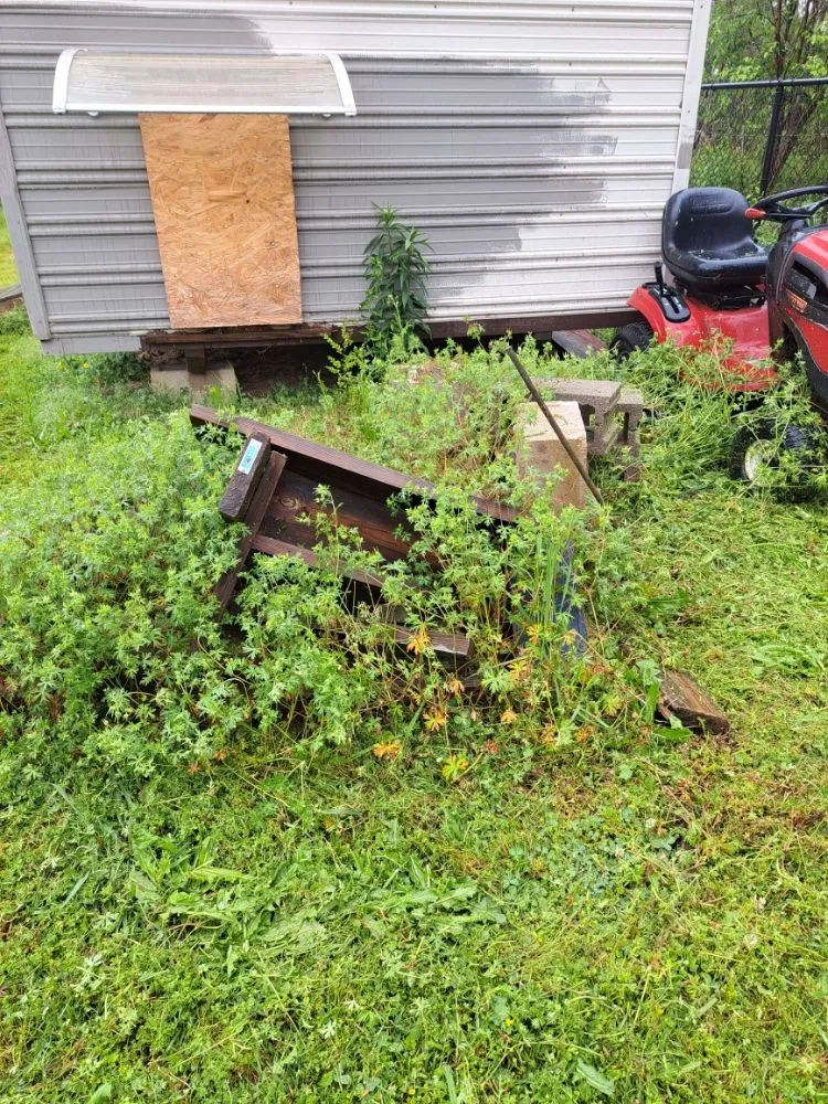 Reliable garden landscaping in Adger, AL by Jay's Lawn And Tree Service