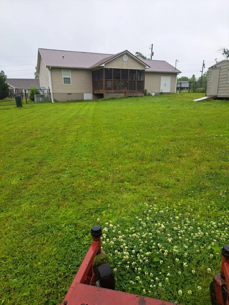 Reliable residential landscaping experts serving Adger, AL - Jay's Lawn And Tree Service