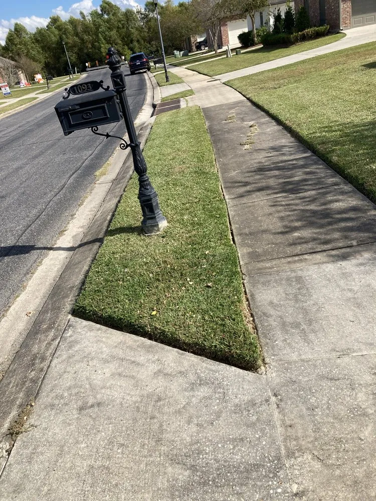 Local garden landscaping in Geismar, LA by Jays Lawn Care