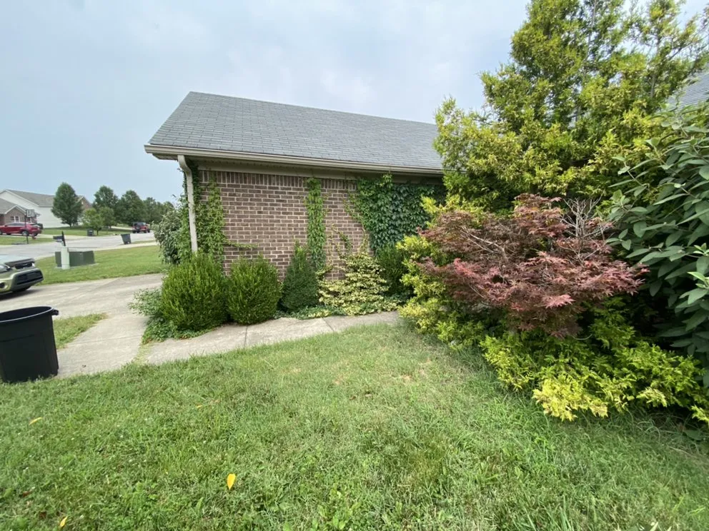 Trusted residential landscaping with custom design in Sellersburg, IN by Jays Lawn Care