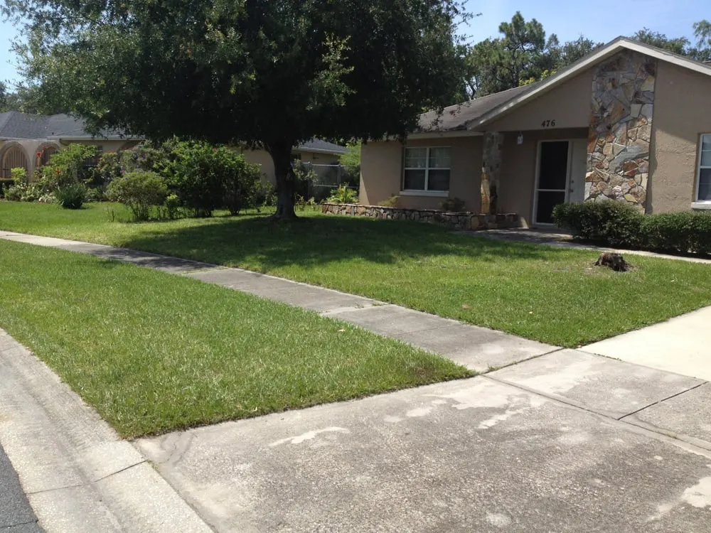Reliable lawn mowing service in Orlando, FL by Jay's Lawn Care Services