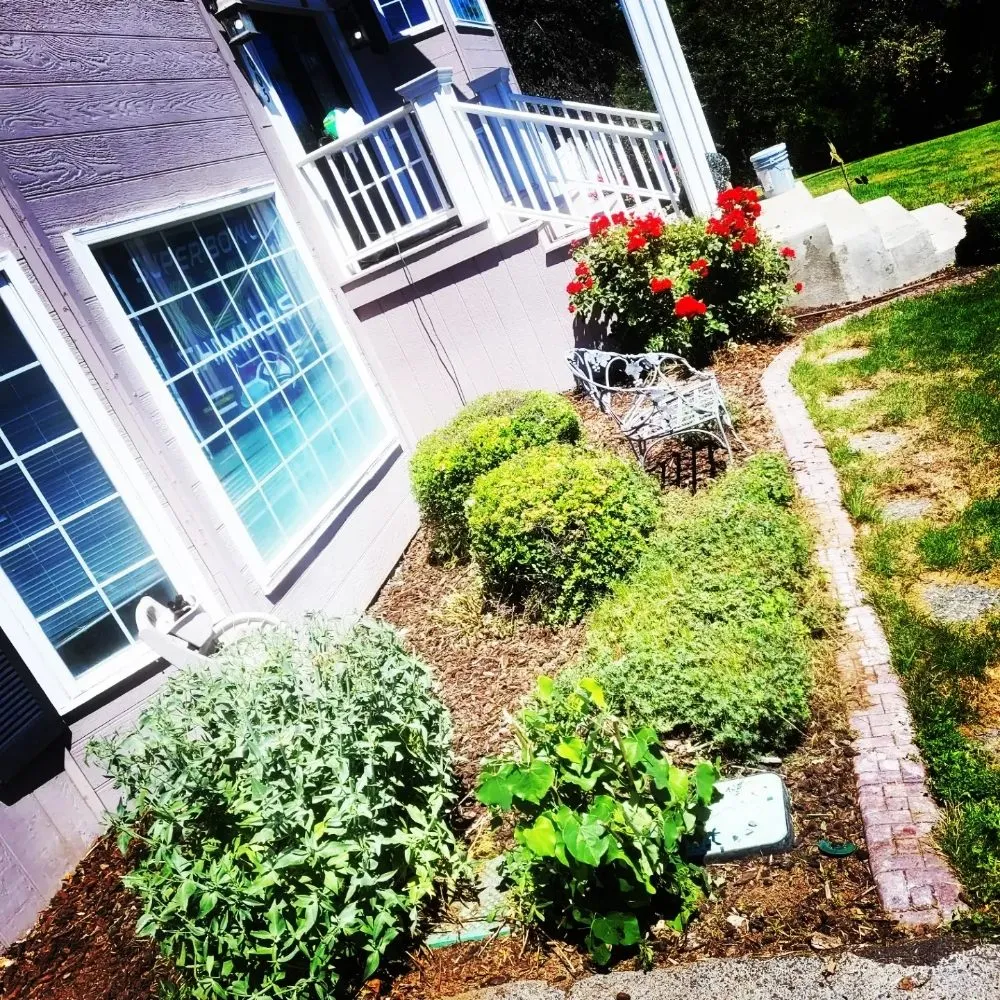 Affordable landscape installation experts serving Yakima, WA - Jays Lawn Care