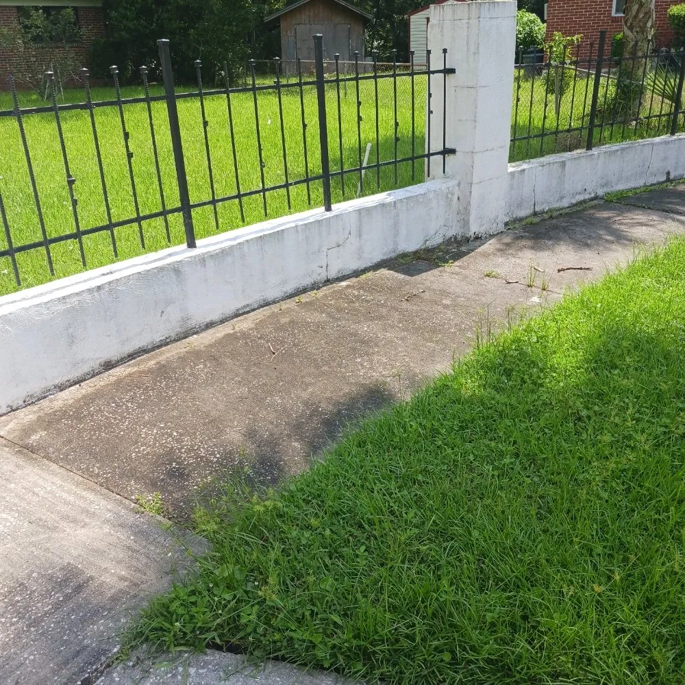 Top-rated yard maintenance in Jacksonville, FL - Jays Lawn Service