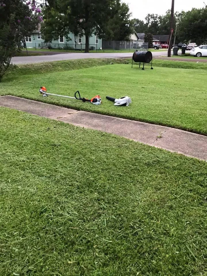 Top-rated garden landscaping in Port Arthur, TX by Jay’s Lawn Service