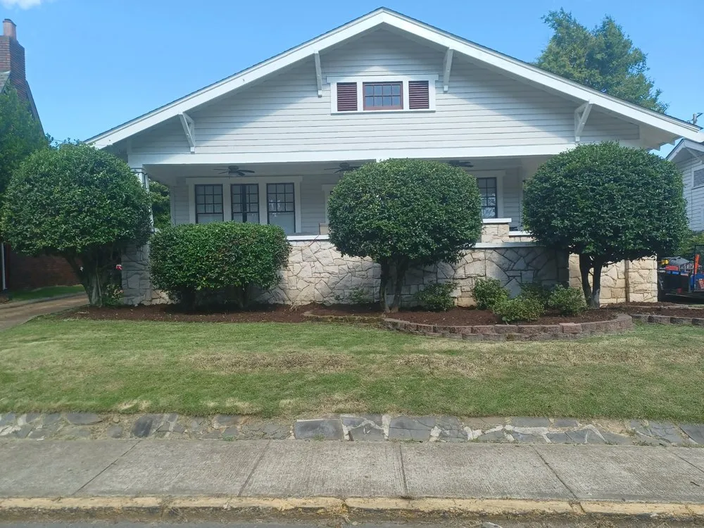 Trusted lawn care service for outdoor upgrades across Tuscaloosa, AL - Jays Lawn Service