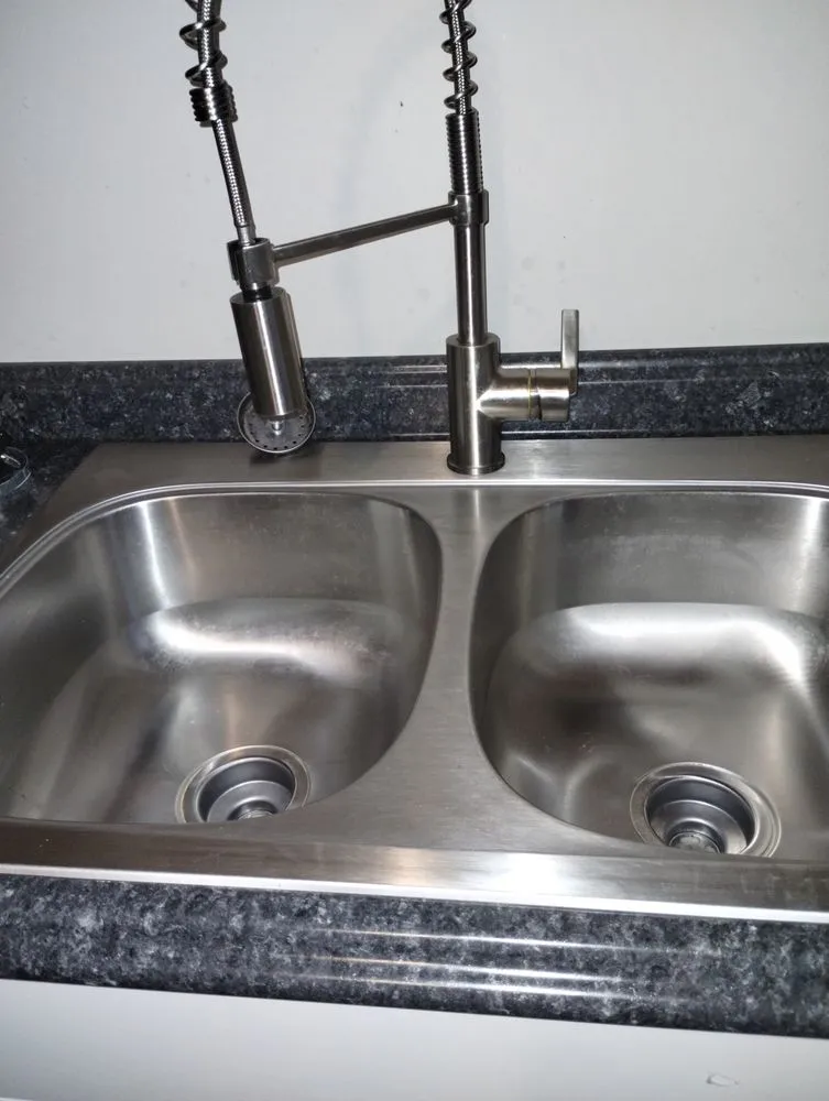 Expert yard maintenance for residential properties in Gastonia, NC by Jay’s Lawncare