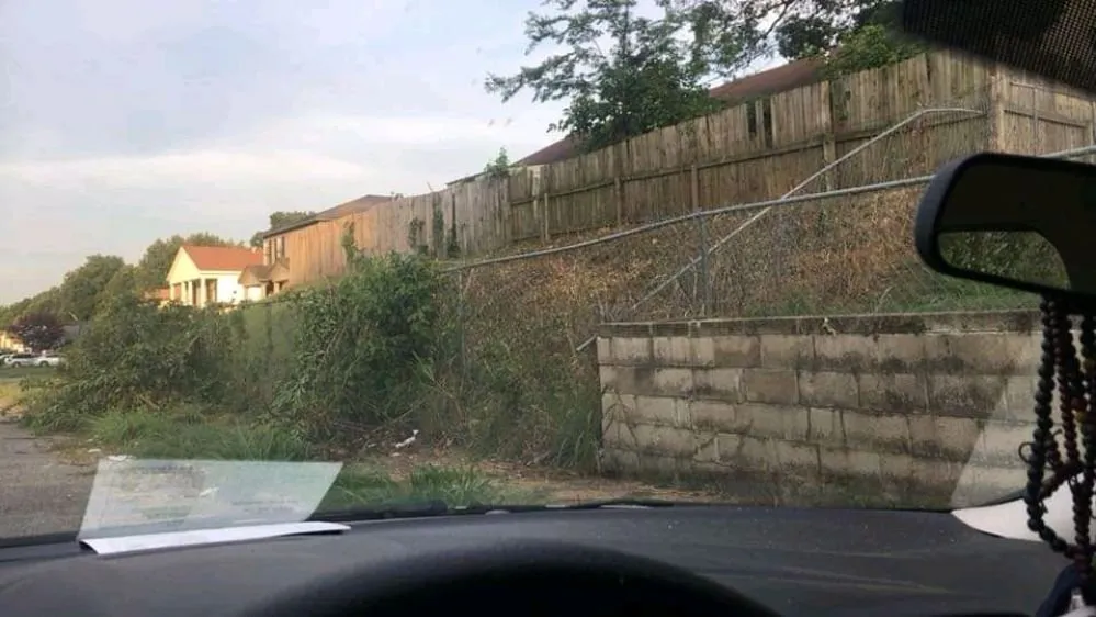 Custom outdoor landscaping in Memphis, TN - Jays Mobile Lawn Service