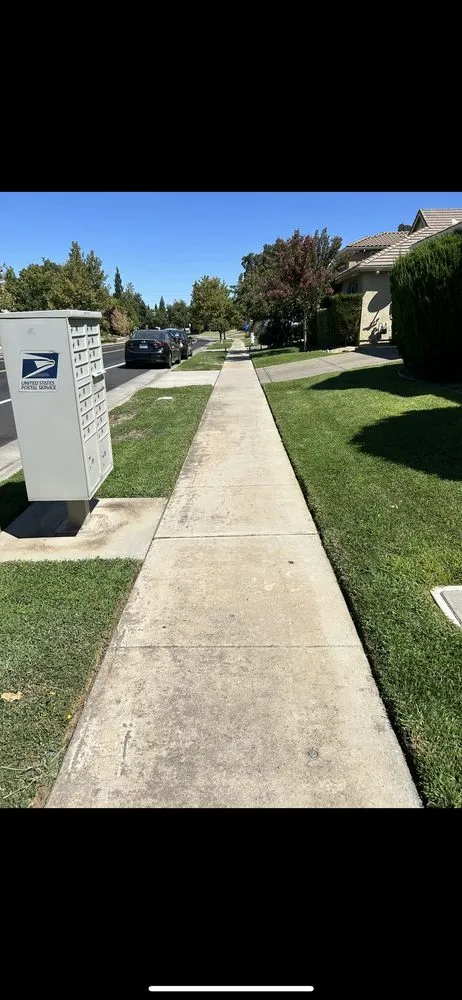 Custom garden landscaping in SACRAMENTO, CA - Jay’s Mowing And Lawn Care