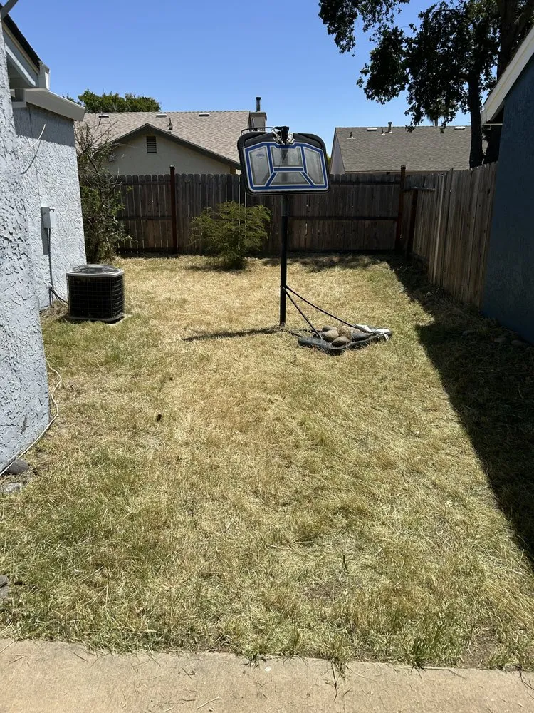 Affordable residential landscaping in SACRAMENTO, CA - Jay’s Mowing And Lawn Care