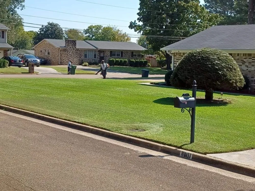 Local outdoor landscaping in Huntsville, AL by Jay's Multi Services
