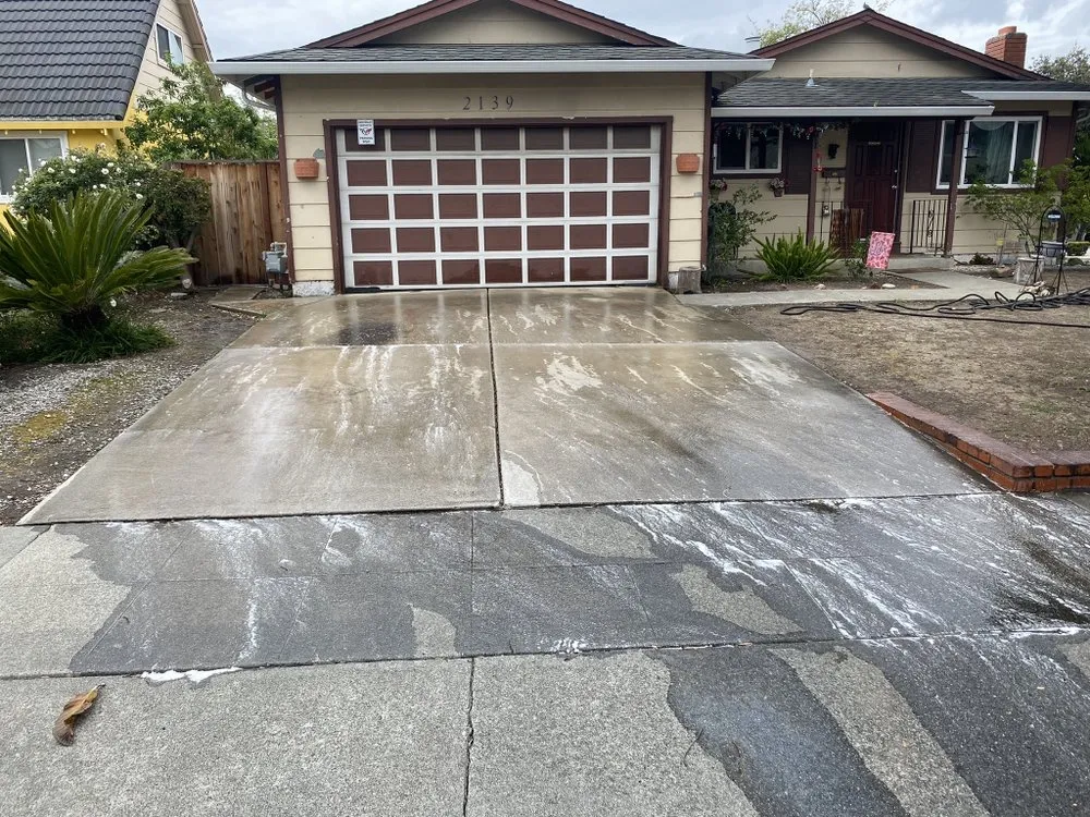 Professional lawn care service in San Jose, CA - Jay's Outdoor Cleaning