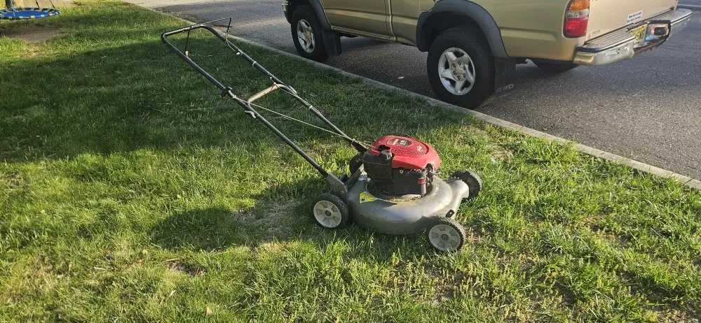 Expert garden landscaping for year-round maintenance in Pitman, NJ by Jay's Senior Services