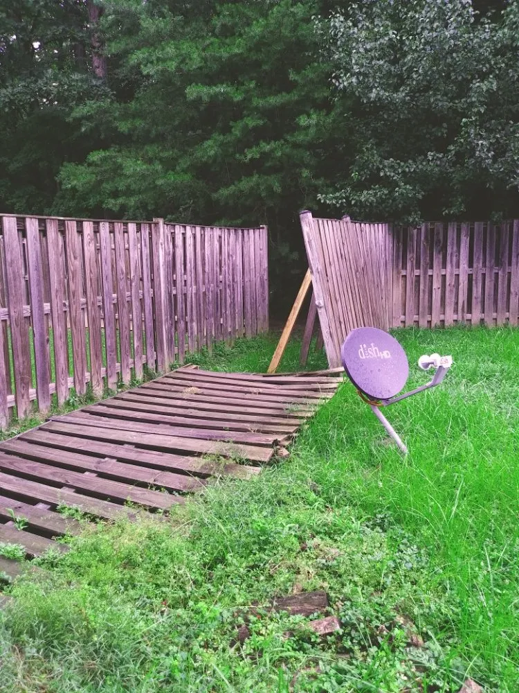 Professional yard maintenance experts serving Gaithersburg, MD - Jay's Services