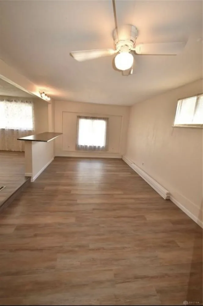 Local lawn care service with custom design in Dayton, OH by Jay’s Transformations