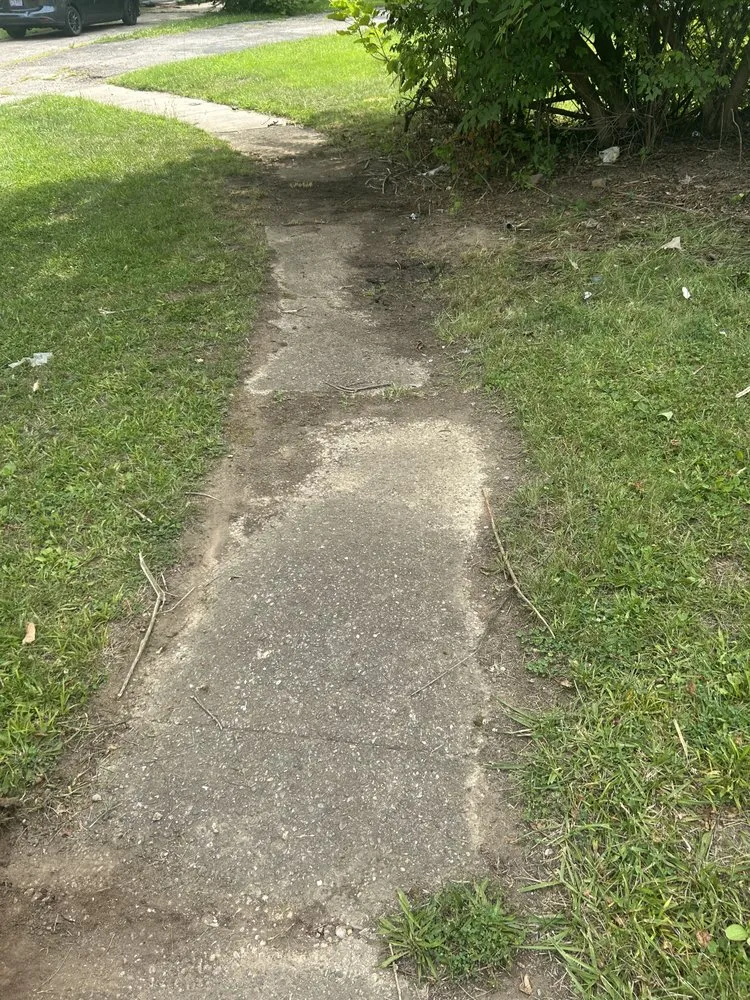 Top-rated yard cleanup service for outdoor upgrades in Dayton, OH by Jay’s Transformations