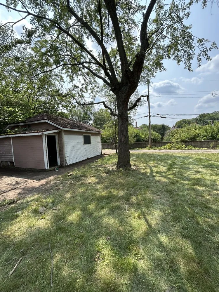 Expert landscape installation in Dayton, OH by Jay’s Transformations