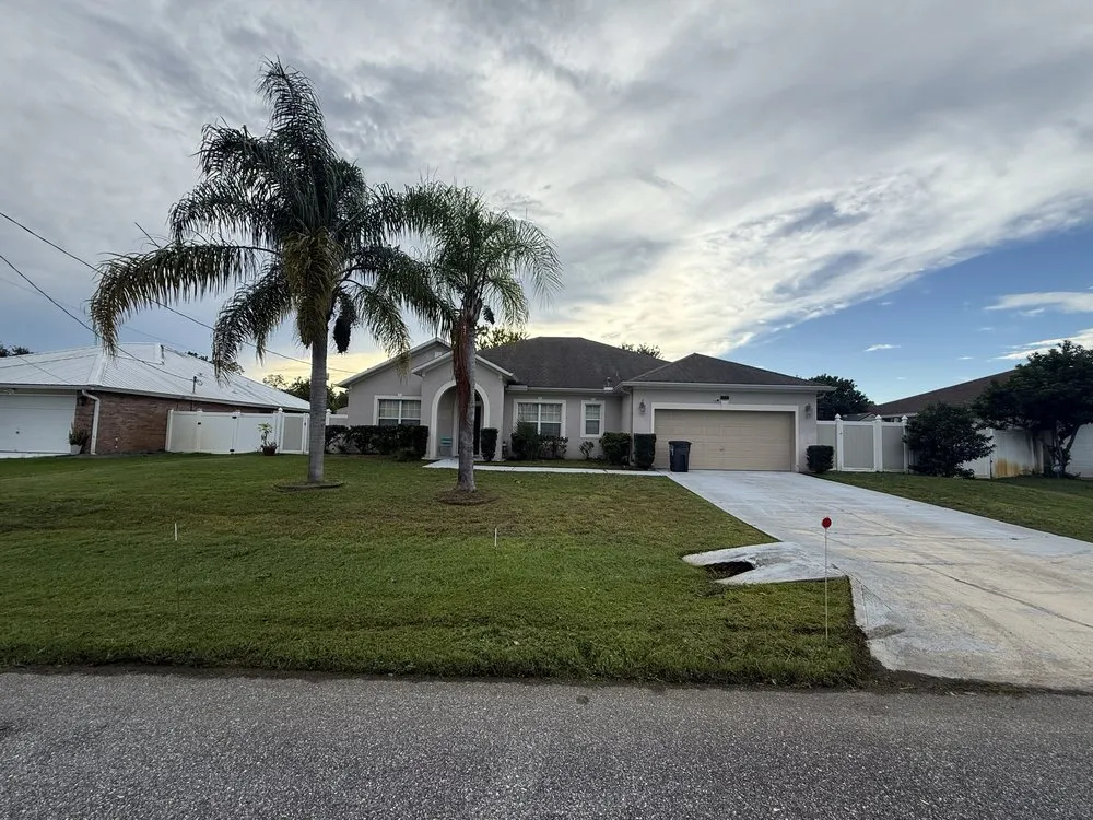 Professional residential landscaping in Palm Coast, FL - Jb & Sons Lawn Care