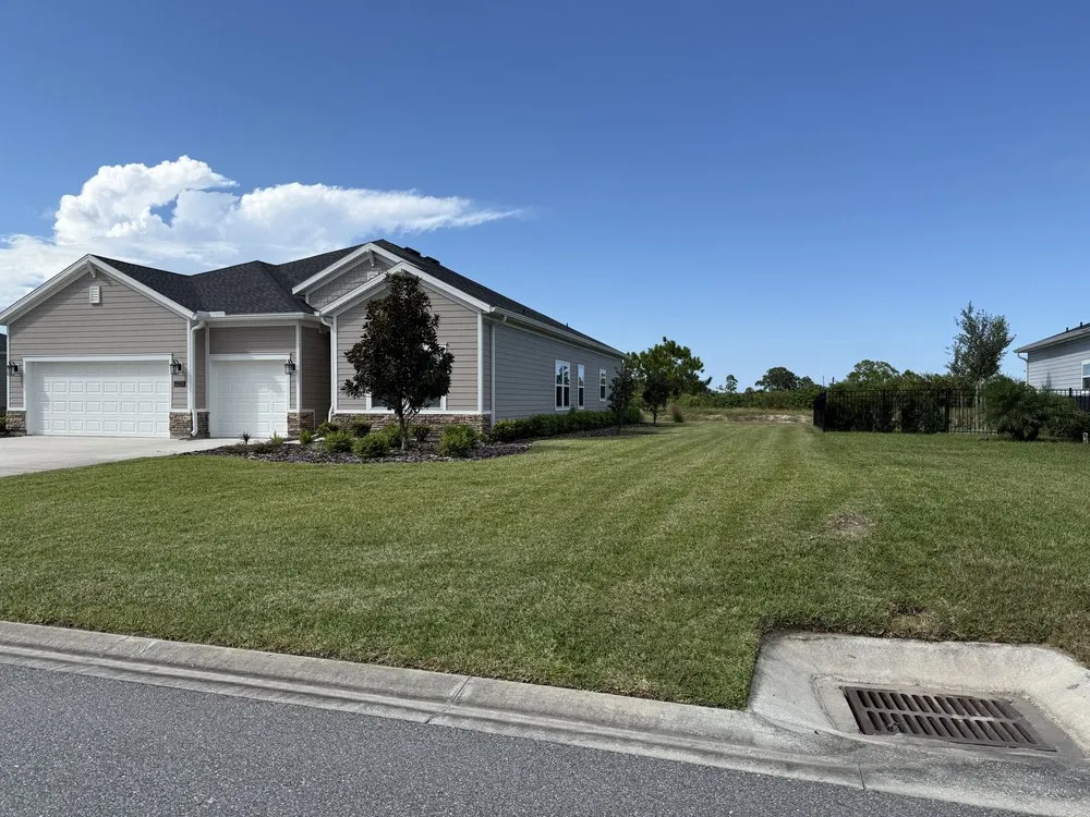 Affordable garden landscaping in Palm Coast, FL by Jb & Sons Lawn Care