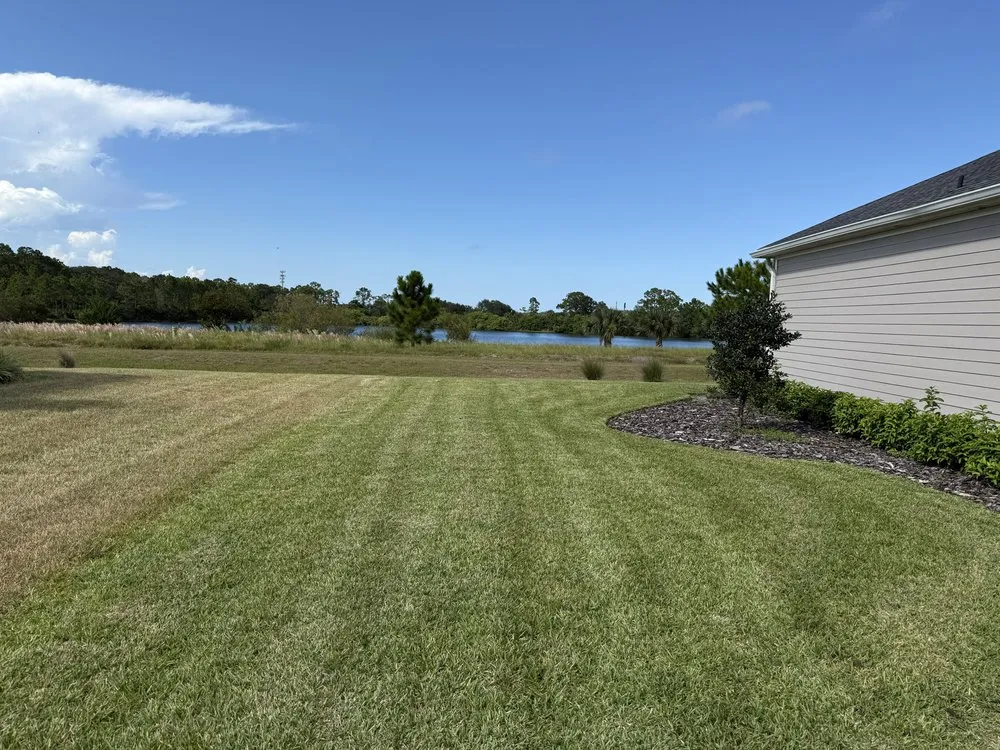 Custom yard maintenance experts serving Palm Coast, FL - Jb & Sons Lawn Care