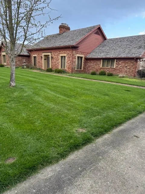Custom yard maintenance for residential properties in Seymour, IN by JB & Sons Lawn Care