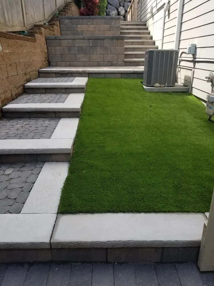 Expert yard maintenance in Bellevue, WA by JB Bricks Paver Landscaping