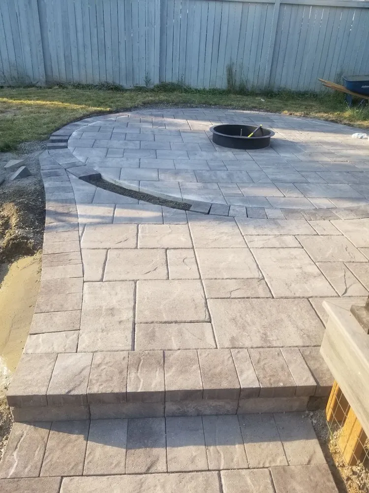 Local yard maintenance in Bellevue, WA by JB Bricks Paver Landscaping