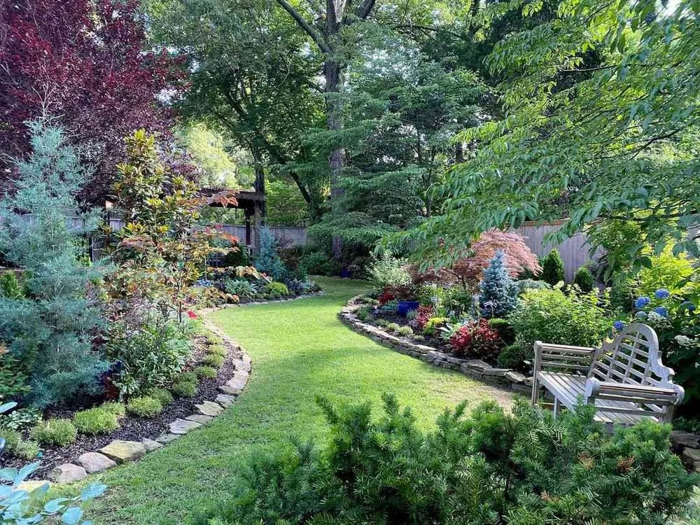 Top-rated residential landscaping for beautiful yards across Johnston, RI - J&B Customized Landscaping