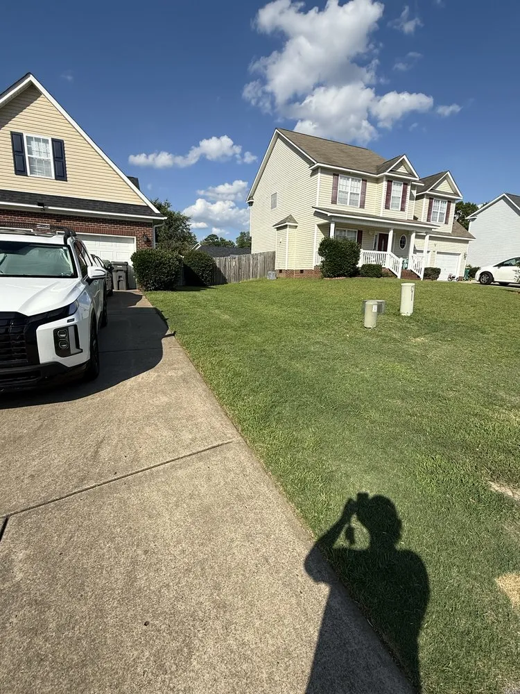 Expert yard cleanup service in Fayetteville, NC - Jb Cuts