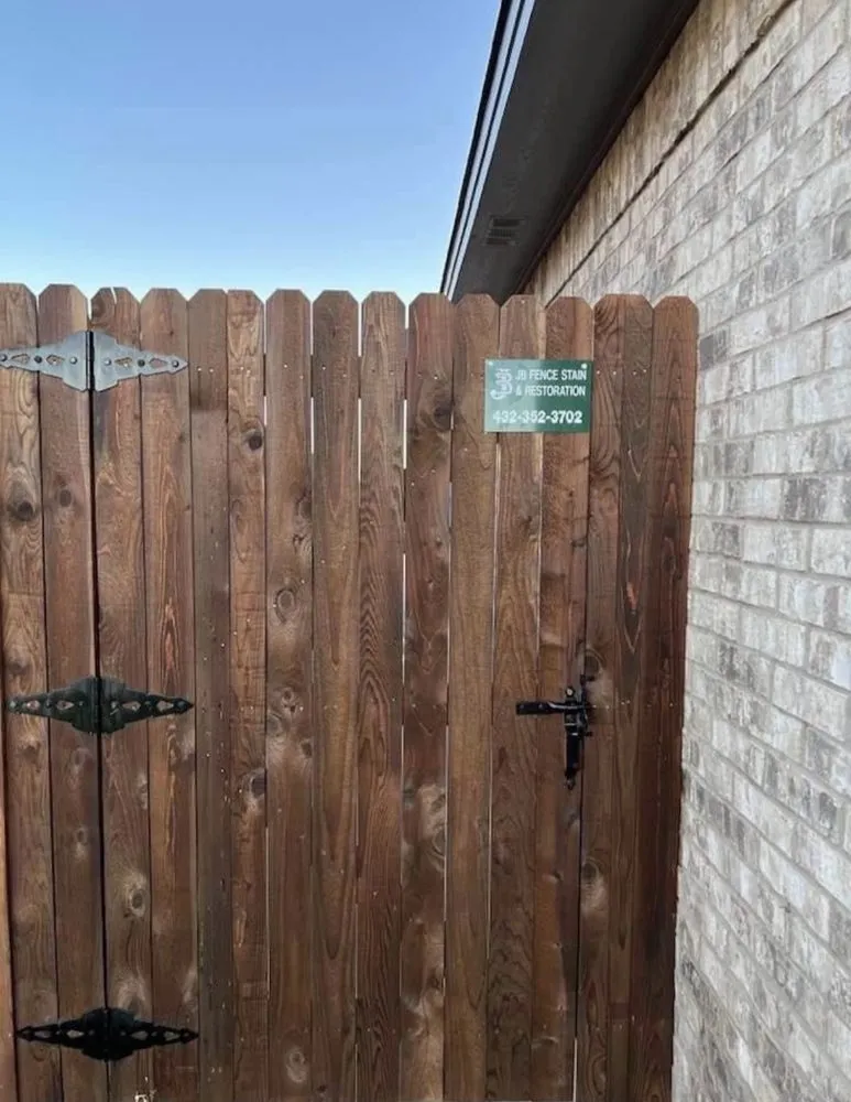 Affordable residential landscaping in Midland, TX by JB Fence Stain and Restoration