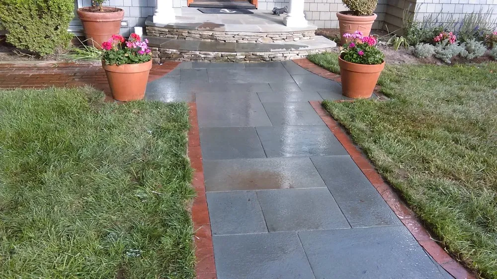 Custom lawn care service in Annapolis, MD by JB Gardens