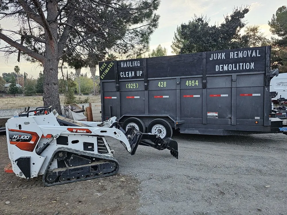 Local yard maintenance in Antioch, CA by J&B Hauling and Clean Up