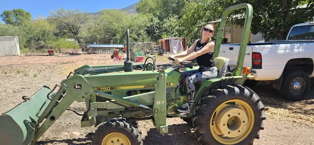 Expert yard cleanup service for year-round maintenance across Payson, AZ - JB Landscaping and Hauling