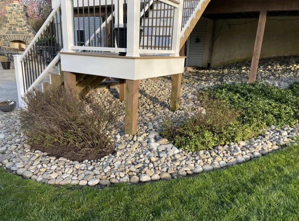 Local residential landscaping experts serving Avondale, PA - J&B Landscaping
