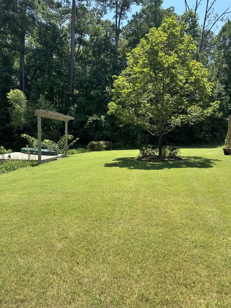 Top-rated lawn care service in Calera, AL - J&B Landscaping
