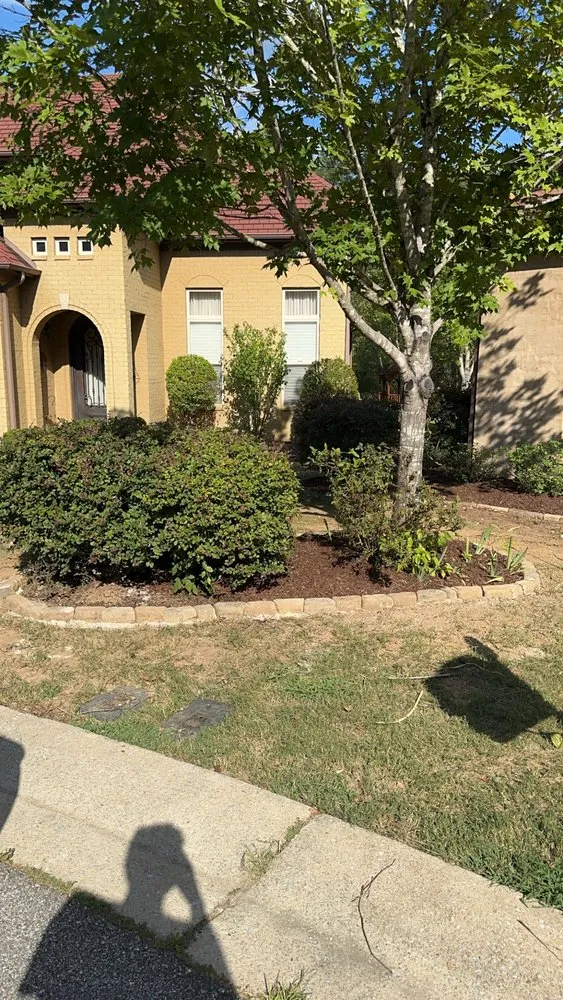 Affordable lawn care service in Calera, AL - J&B Landscaping