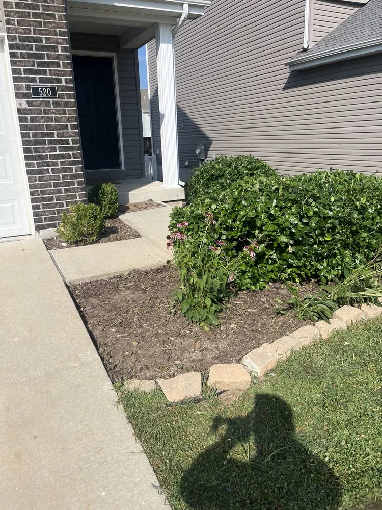 Professional lawn mowing service experts serving Saint Charles, MO - JB landscaping