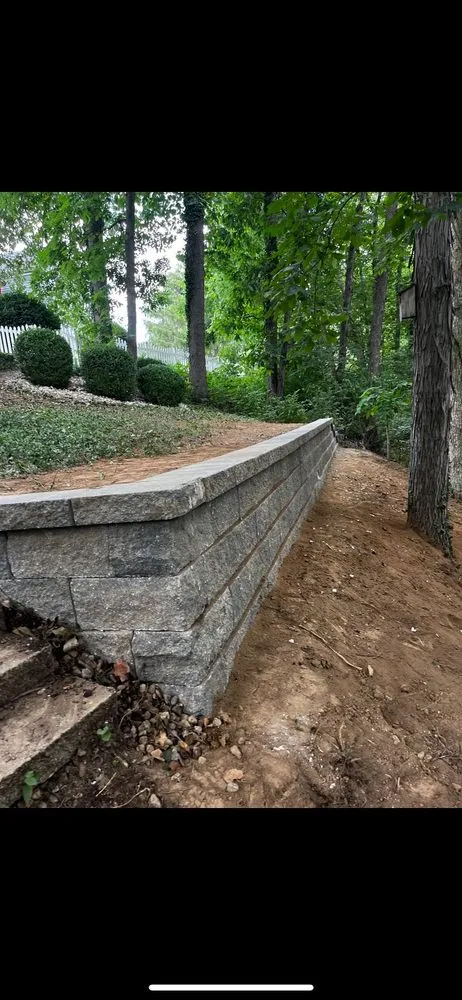 Top-rated yard maintenance in Saint Charles, MO by JB landscaping