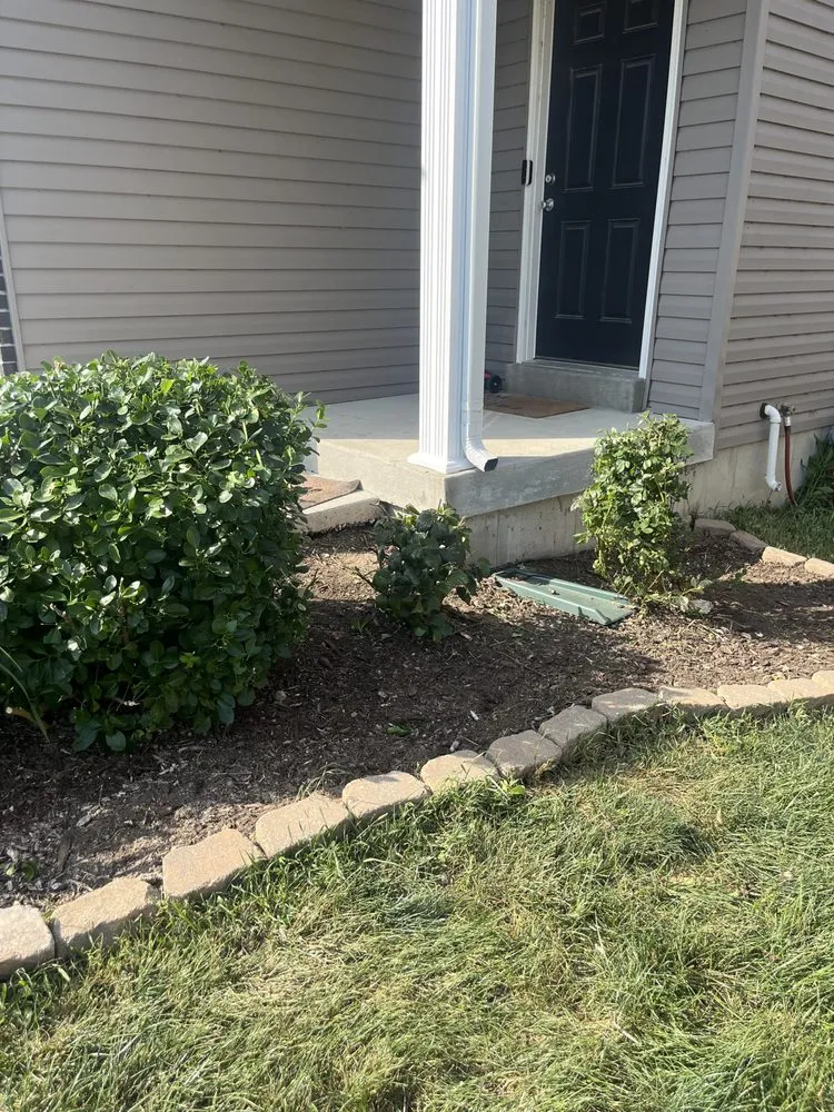 Top-rated lawn mowing service for outdoor upgrades across Saint Charles, MO - JB landscaping