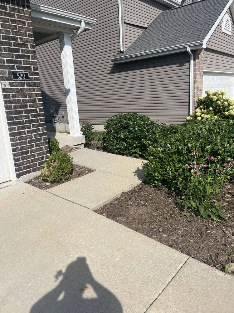 Local landscape design experts serving Saint Charles, MO - JB landscaping