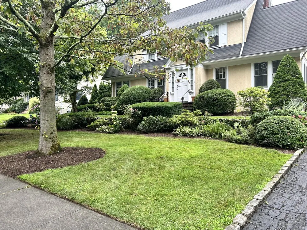 Top-rated outdoor landscaping in Hawthorne, NJ - J&B Landscaping Services